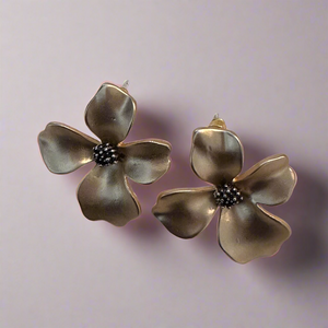 “Viola” Floral Gold Earrings